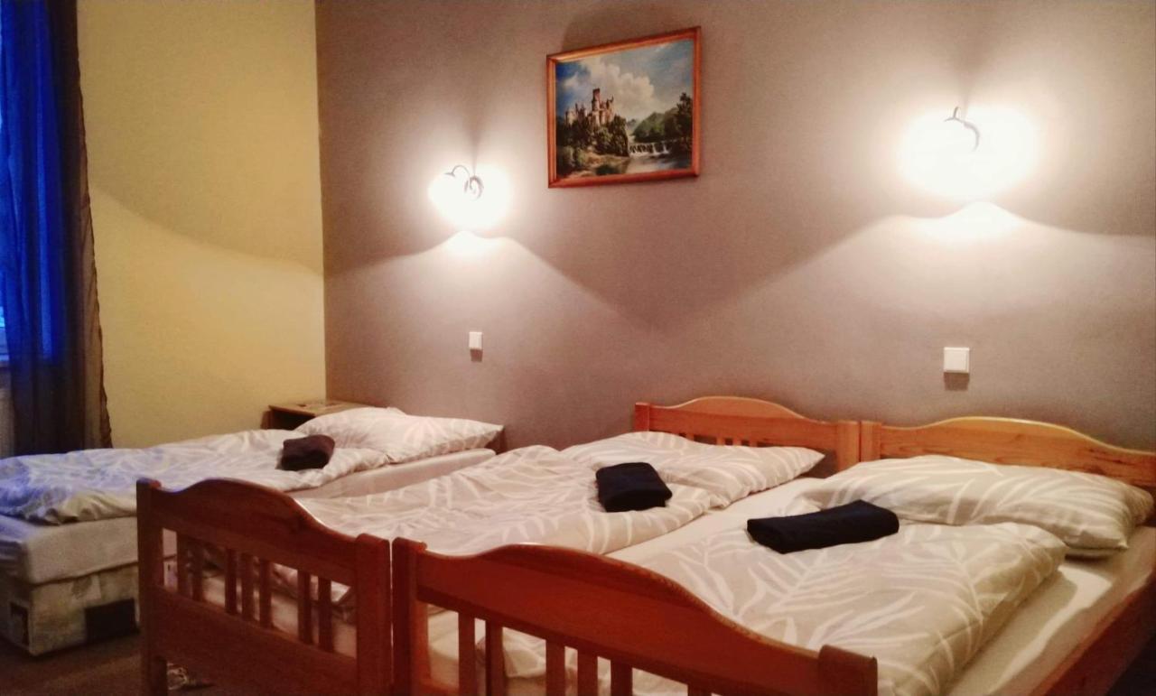 Penzion Lara Ceske Budejovice Kültér fotó